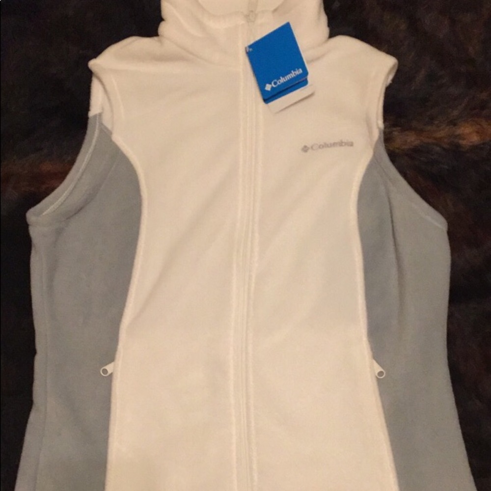 Columbia vest new with tags
